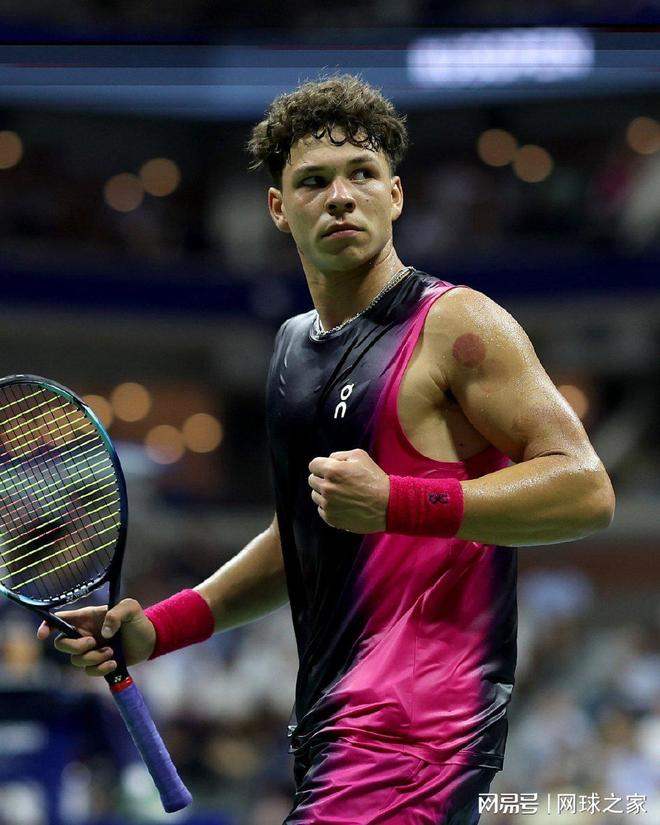 也暗示着英 也暗示着英