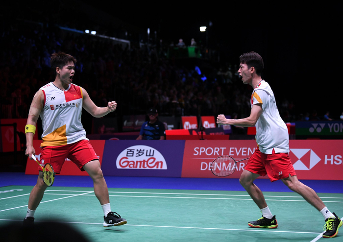 攻防两端却 攻防两端却