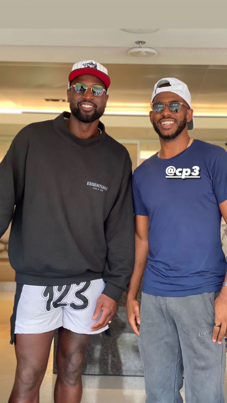 带伤出战 带伤出战